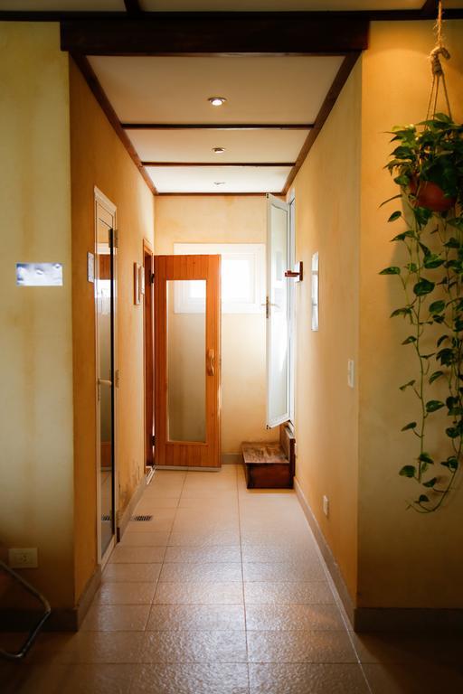 Hotel Howard Johnson Trenque Lauquen Buitenkant foto